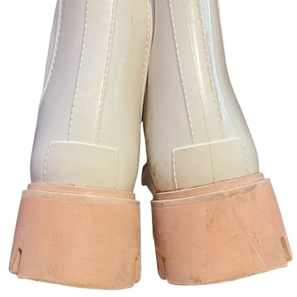 Dolce Vita Ivory Waterproof Chelsea Rain Boots | Size 8 - Picture 4 of 8